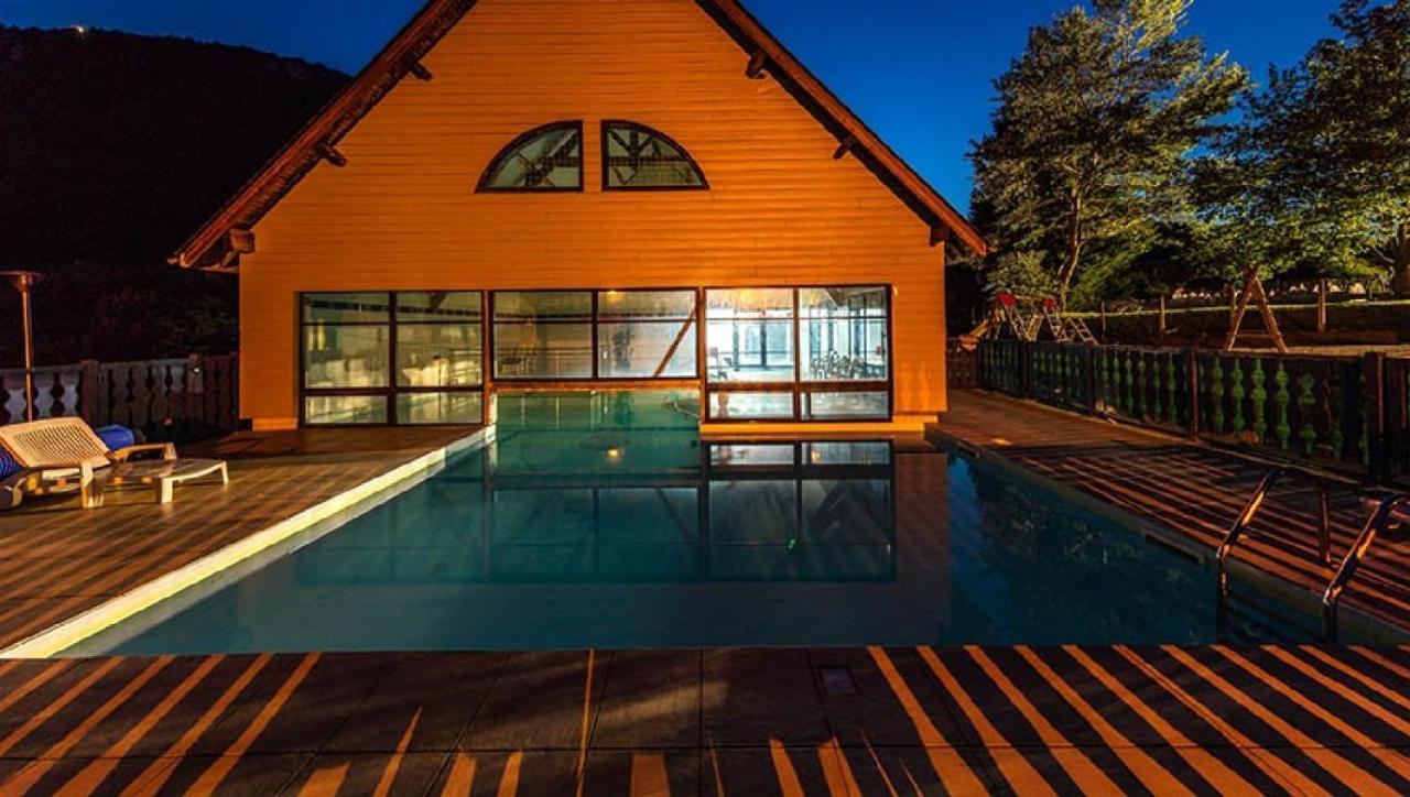 Residence Les Trois Vallees - Arreau Dış mekan fotoğraf